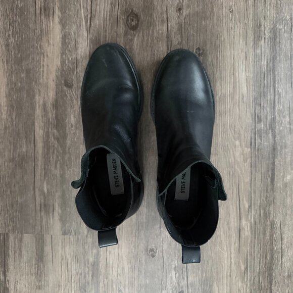 Steve Madden Moira Chelsea Boot in Color Black Leather - Picture 10 of 11